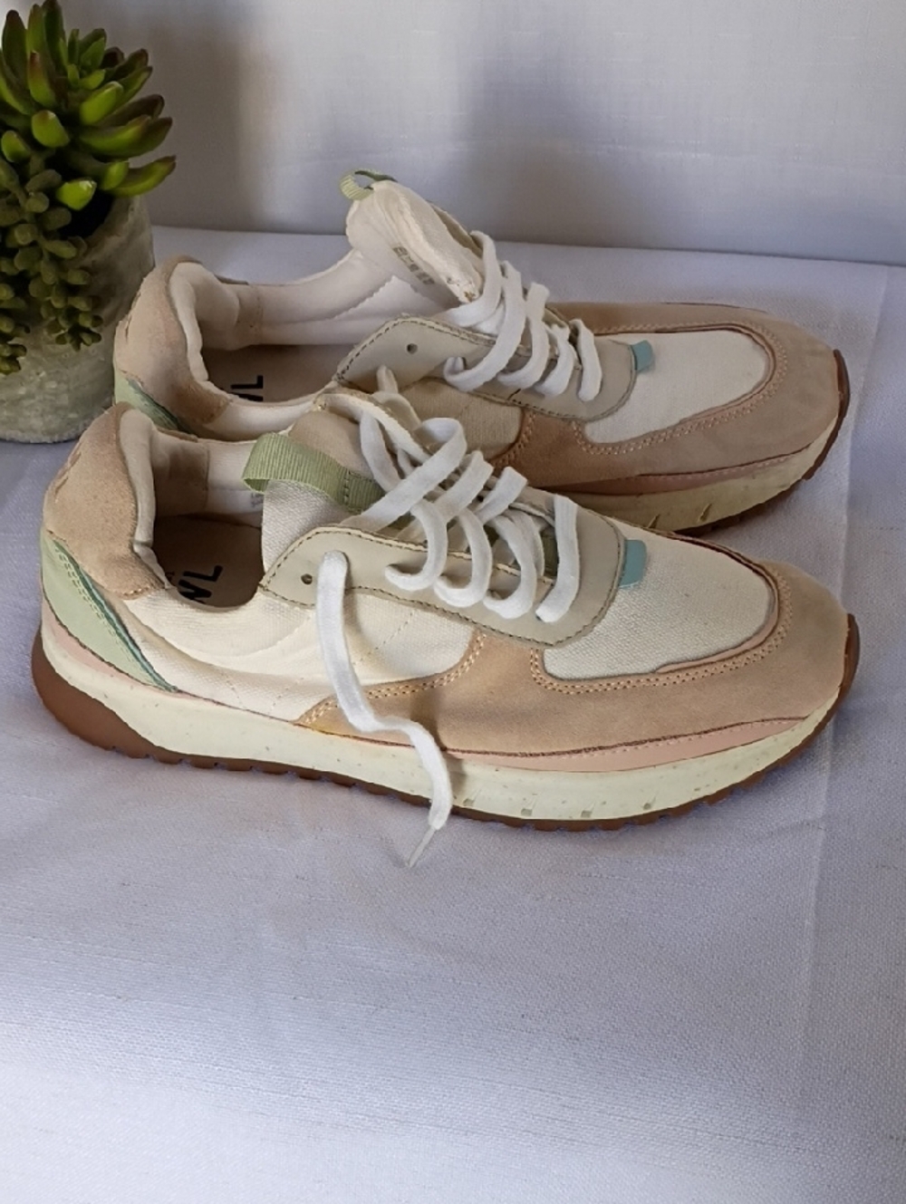 Madewell Unisex Neutral Pastel Casual Sneakers - Cream, Blush & Mint Size 9 - Picture 2 of 8